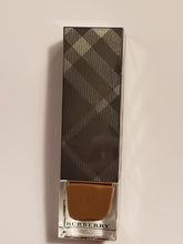 Load image into Gallery viewer, Burberry Fresh Luminous Glow foundation - Deep Brown No.66