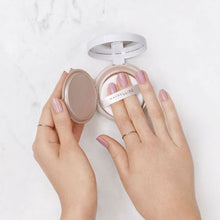 Load image into Gallery viewer, Maybelline Dream cushion fresh face liquid foundation on-the-go