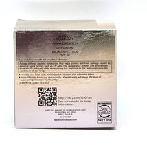 Load image into Gallery viewer, Shiseido WrinkleResist24 Day Cream Broad Spectrum SPF 18 Sunscreen 50 mL
