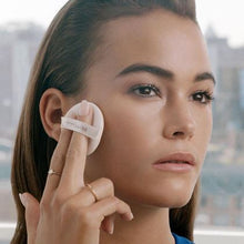 Load image into Gallery viewer, Maybelline Dream cushion fresh face liquid foundation on-the-go
